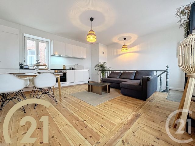 Appartement T2 à vendre - 2 pièces - 50.2 m2 - LILLE - 59 - NORD-PAS-DE-CALAIS - Century 21 Vieux-Lille