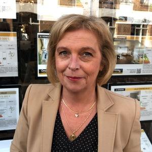 Bénédicte HAUSTRAETE