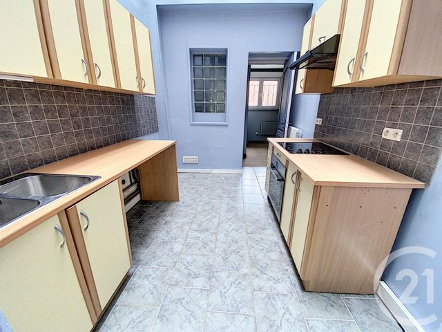 Afficher la photo en grand Appartement F3 à vendre - 3 pièces - 62.44 m2 - LILLE - 59 - NORD-PAS-DE-CALAIS - Century 21 Vieux-Lille