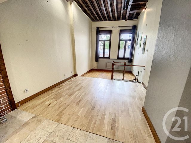 Afficher la photo en grand Appartement F3 à vendre - 3 pièces - 62.44 m2 - LILLE - 59 - NORD-PAS-DE-CALAIS - Century 21 Vieux-Lille