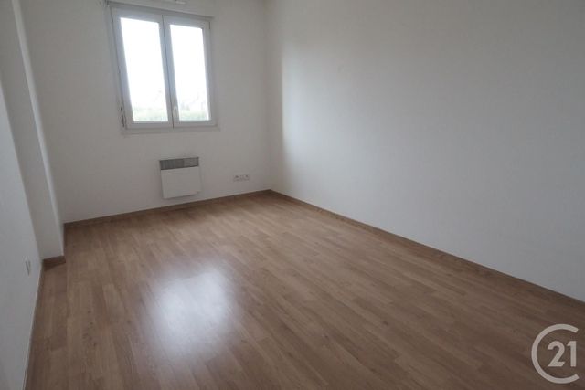 Afficher la photo en grand Appartement T3 à vendre - 3 pièces - 63.0 m2 - MOUVAUX - 59 - NORD-PAS-DE-CALAIS - Century 21 Vieux-Lille