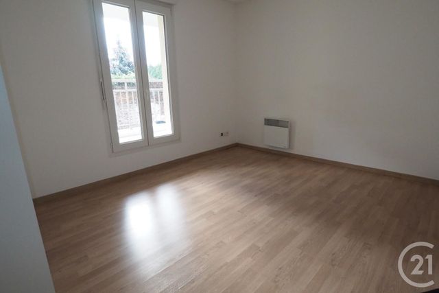 Afficher la photo en grand Appartement T3 à vendre - 3 pièces - 63.0 m2 - MOUVAUX - 59 - NORD-PAS-DE-CALAIS - Century 21 Vieux-Lille