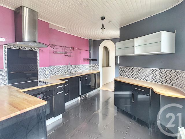Afficher la photo en grand Appartement F4 à vendre - 4 pièces - 90.98 m2 - LILLE - 59 - NORD-PAS-DE-CALAIS - Century 21 Vieux-Lille