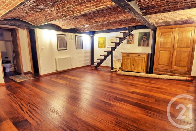 Afficher la photo en grand Appartement Loft à louer - 7 pièces - 242.0 m2 - TOURCOING - 59 - NORD-PAS-DE-CALAIS - Century 21 Vieux-Lille