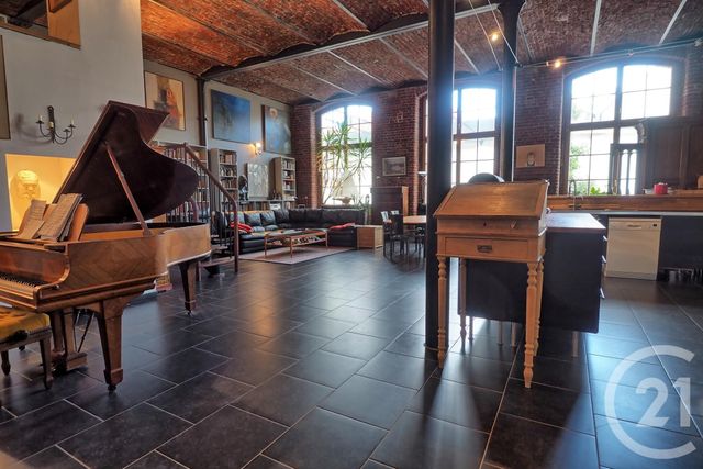 Afficher la photo en grand Appartement Loft à louer - 7 pièces - 242.0 m2 - TOURCOING - 59 - NORD-PAS-DE-CALAIS - Century 21 Vieux-Lille