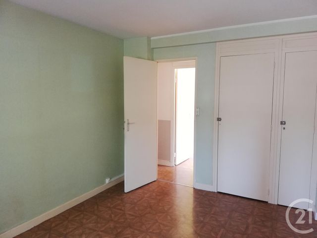 Appartement F3 à vendre - 3 pièces - 77.1 m2 - LILLE - 59 - NORD-PAS-DE-CALAIS - Century 21 Vieux-Lille Appartement F3 à vendre - 3 pièces - 77.1 m2 - LILLE - 59 - NORD-PAS-DE-CALAIS - Century 21 Vieux-Lille