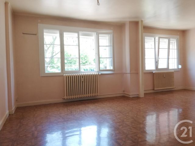 Appartement F3 à vendre - 3 pièces - 77.1 m2 - LILLE - 59 - NORD-PAS-DE-CALAIS - Century 21 Vieux-Lille Appartement F3 à vendre - 3 pièces - 77.1 m2 - LILLE - 59 - NORD-PAS-DE-CALAIS - Century 21 Vieux-Lille