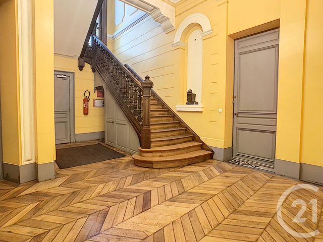 Appartement F2 à louer - 2 pièces - 45.41 m2 - LILLE - 59 - NORD-PAS-DE-CALAIS - Century 21 Vieux-Lille Appartement F2 à louer - 2 pièces - 45.41 m2 - LILLE - 59 - NORD-PAS-DE-CALAIS - Century 21 Vieux-Lille