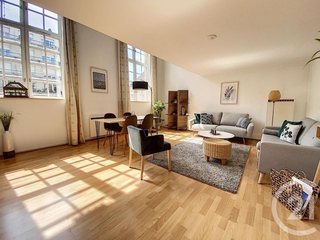 Appartement T5 à vendre - 5 pièces - 114.41 m2 - LILLE - 59 - NORD-PAS-DE-CALAIS - Century 21 Vieux-Lille Appartement T5 à vendre - 5 pièces - 114.41 m2 - LILLE - 59 - NORD-PAS-DE-CALAIS - Century 21 Vieux-Lille