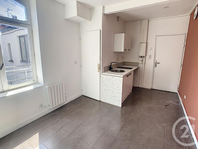 Studio à louer - 1 pièce - 15.59 m2 - LILLE - 59 - NORD-PAS-DE-CALAIS - Century 21 Vieux-Lille Studio à louer - 1 pièce - 15.59 m2 - LILLE - 59 - NORD-PAS-DE-CALAIS - Century 21 Vieux-Lille