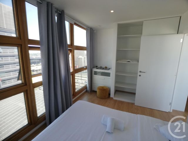 Appartement F3 à vendre - 3 pièces - 66.09 m2 - LILLE - 59 - NORD-PAS-DE-CALAIS - Century 21 Vieux-Lille Appartement F3 à vendre - 3 pièces - 66.09 m2 - LILLE - 59 - NORD-PAS-DE-CALAIS - Century 21 Vieux-Lille
