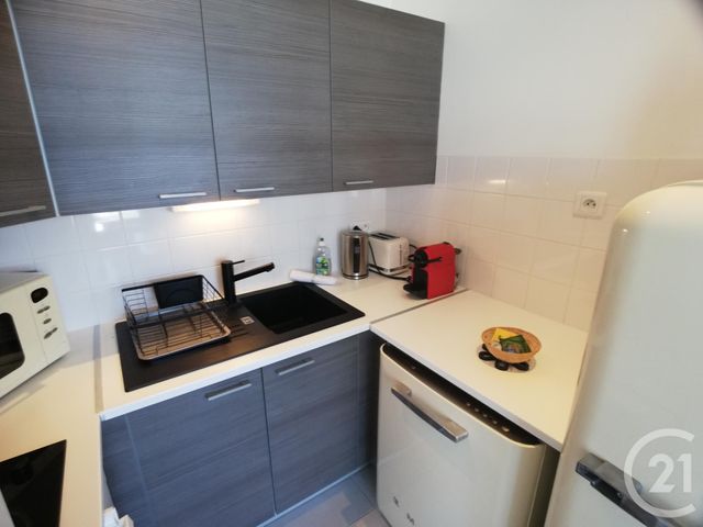 Appartement F3 à vendre - 3 pièces - 66.09 m2 - LILLE - 59 - NORD-PAS-DE-CALAIS - Century 21 Vieux-Lille Appartement F3 à vendre - 3 pièces - 66.09 m2 - LILLE - 59 - NORD-PAS-DE-CALAIS - Century 21 Vieux-Lille