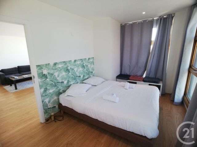 Appartement F3 à vendre - 3 pièces - 66.09 m2 - LILLE - 59 - NORD-PAS-DE-CALAIS - Century 21 Vieux-Lille Appartement F3 à vendre - 3 pièces - 66.09 m2 - LILLE - 59 - NORD-PAS-DE-CALAIS - Century 21 Vieux-Lille