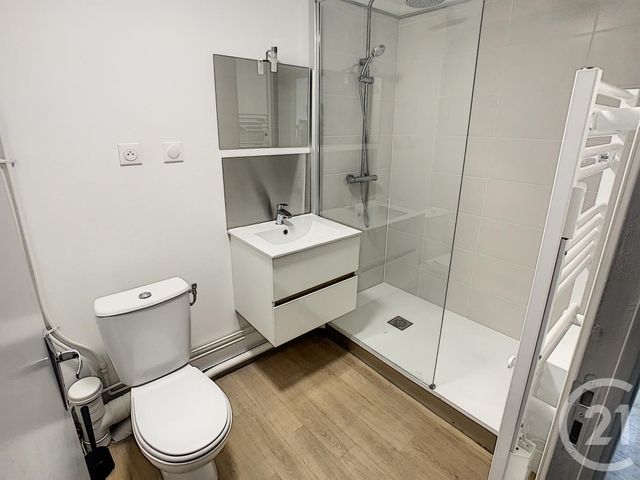 Appartement T1 à louer - 1 pièce - 31.74 m2 - LOOS - 59 - NORD-PAS-DE-CALAIS - Century 21 Vieux-Lille Appartement T1 à louer - 1 pièce - 31.74 m2 - LOOS - 59 - NORD-PAS-DE-CALAIS - Century 21 Vieux-Lille
