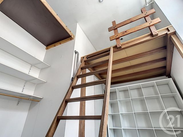 Afficher la photo en grand Appartement T2 à vendre - 2 pièces - 27.09 m2 - LILLE - 59 - NORD-PAS-DE-CALAIS - Century 21 Vieux-Lille