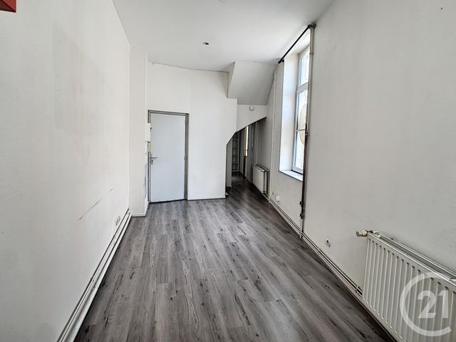 Afficher la photo en grand Appartement T2 à vendre - 2 pièces - 27.09 m2 - LILLE - 59 - NORD-PAS-DE-CALAIS - Century 21 Vieux-Lille