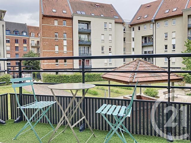 Afficher la photo en grand Appartement F3 à vendre - 3 pièces - 73.07 m2 - LILLE - 59 - NORD-PAS-DE-CALAIS - Century 21 Vieux-Lille