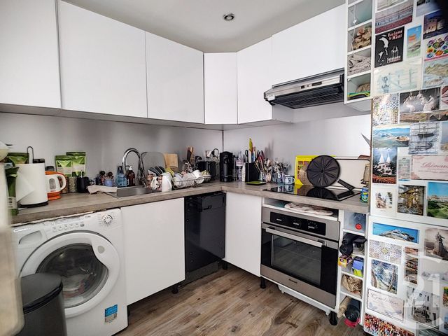 Afficher la photo en grand Appartement F2 à vendre - 2 pièces - 41.04 m2 - LILLE - 59 - NORD-PAS-DE-CALAIS - Century 21 Vieux-Lille