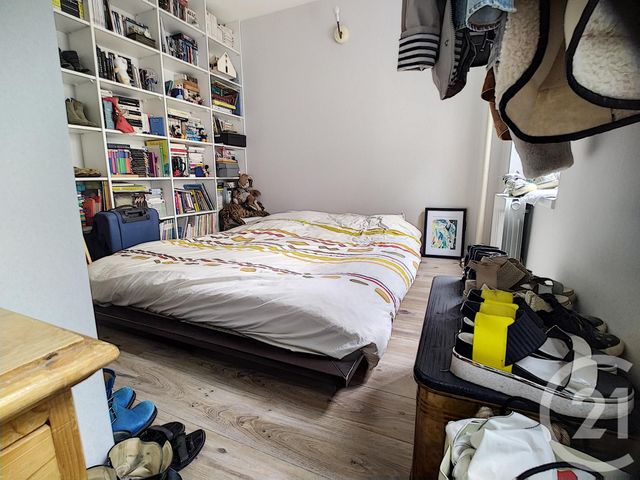 Afficher la photo en grand Appartement F2 à vendre - 2 pièces - 41.04 m2 - LILLE - 59 - NORD-PAS-DE-CALAIS - Century 21 Vieux-Lille