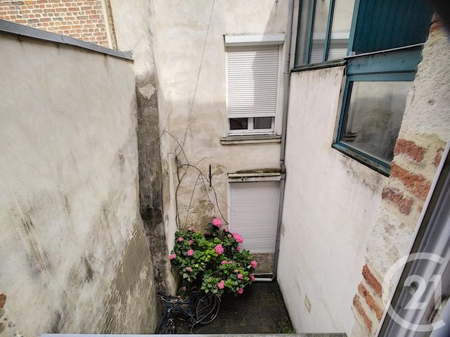 Afficher la photo en grand Appartement F2 à vendre - 2 pièces - 41.04 m2 - LILLE - 59 - NORD-PAS-DE-CALAIS - Century 21 Vieux-Lille