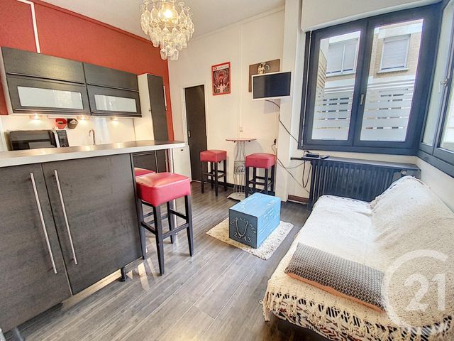 Afficher la photo en grand Appartement F2 à vendre - 2 pièces - 32.7 m2 - LILLE - 59 - NORD-PAS-DE-CALAIS - Century 21 Vieux-Lille