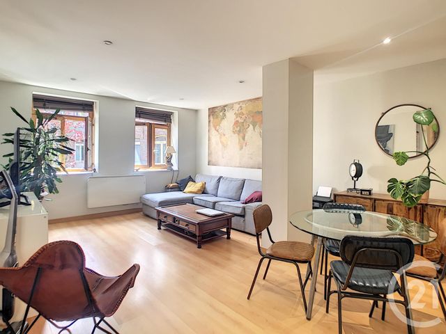 Afficher la photo en grand Appartement F2 à vendre - 2 pièces - 46.41 m2 - LILLE - 59 - NORD-PAS-DE-CALAIS - Century 21 Vieux-Lille