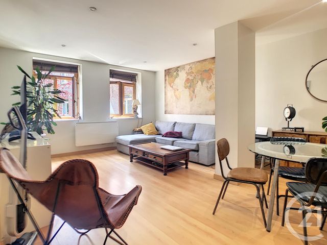 Afficher la photo en grand Appartement F2 à vendre - 2 pièces - 46.41 m2 - LILLE - 59 - NORD-PAS-DE-CALAIS - Century 21 Vieux-Lille