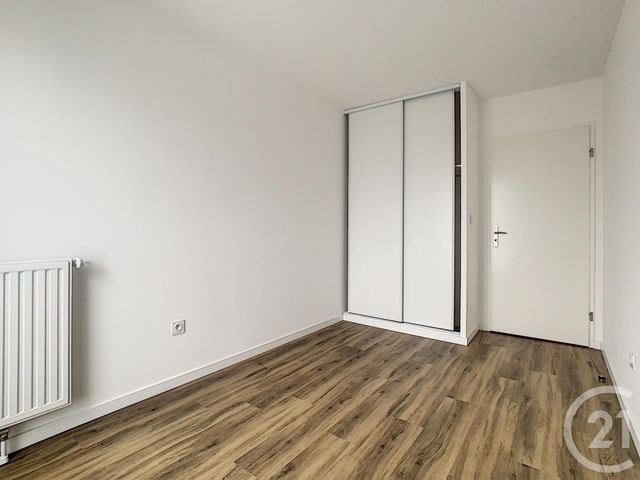 Afficher la photo en grand Appartement F4 à vendre - 4 pièces - 95.5 m2 - LILLE - 59 - NORD-PAS-DE-CALAIS - Century 21 Vieux-Lille