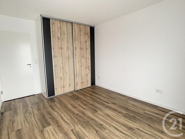 Afficher la photo en grand Appartement F4 à vendre - 4 pièces - 95.5 m2 - LILLE - 59 - NORD-PAS-DE-CALAIS - Century 21 Vieux-Lille
