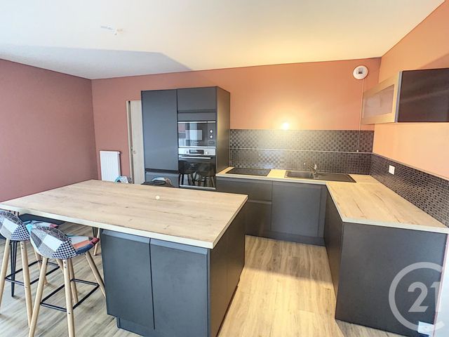 Afficher la photo en grand Appartement F4 à vendre - 4 pièces - 95.5 m2 - LILLE - 59 - NORD-PAS-DE-CALAIS - Century 21 Vieux-Lille
