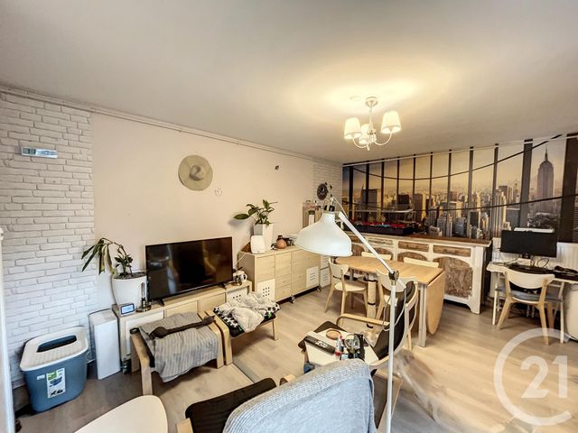 Appartement F2 à vendre - 2 pièces - 48.17 m2 - LILLE - 59 - NORD-PAS-DE-CALAIS - Century 21 Vieux-Lille
