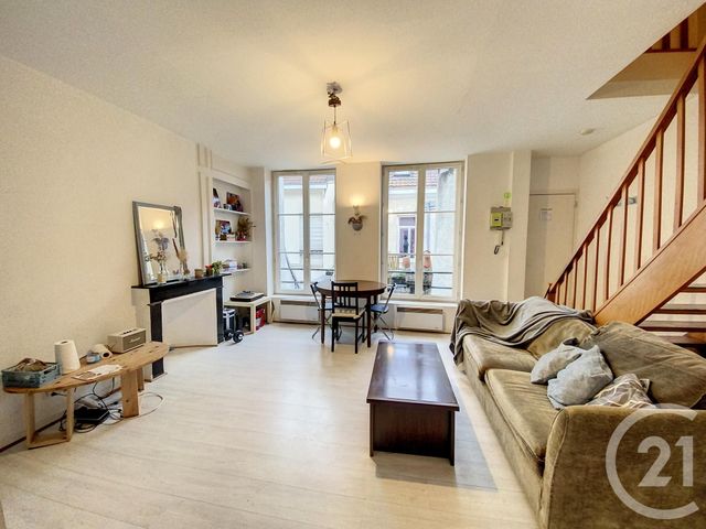 Appartement F4 à louer - 4 pièces - 60.93 m2 - LILLE - 59 - NORD-PAS-DE-CALAIS - Century 21 Vieux-Lille