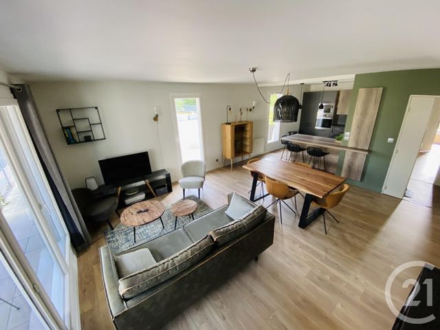 Appartement T4 à vendre - 4 pièces - 84.95 m2 - LILLE - 59 - NORD-PAS-DE-CALAIS - Century 21 Vieux-Lille