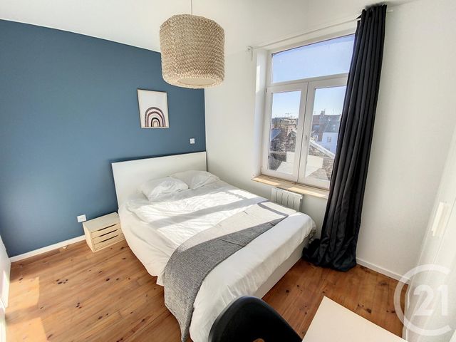 Chambre à louer - 1 pièce - 10.66 m2 - LILLE - 59 - NORD-PAS-DE-CALAIS - Century 21 Vieux-Lille