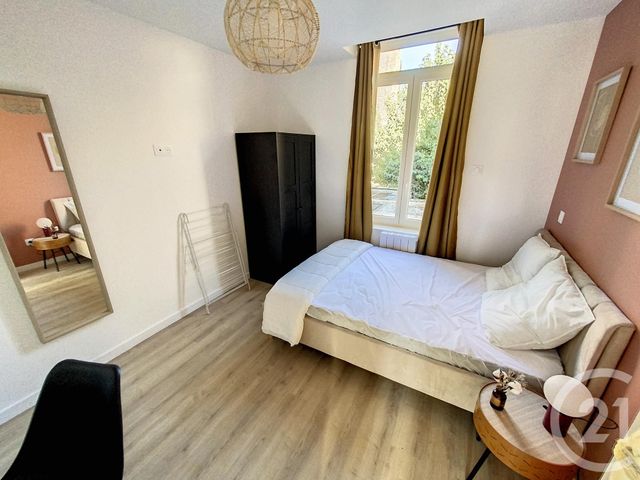 Chambre à louer - 1 pièce - 9.7 m2 - LILLE - 59 - NORD-PAS-DE-CALAIS - Century 21 Vieux-Lille