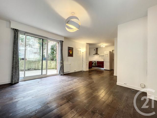 Appartement T2 à vendre - 2 pièces - 56.72 m2 - LILLE - 59 - NORD-PAS-DE-CALAIS - Century 21 Vieux-Lille