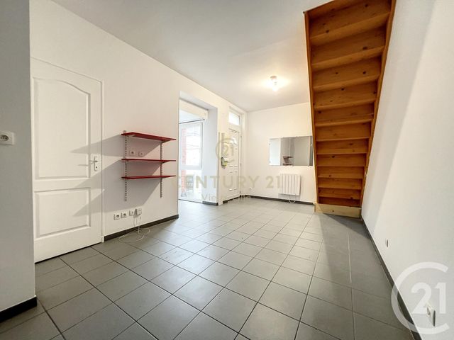 Appartement T2 à louer - 2 pièces - 41.79 m2 - LA CHAPELLE D ARMENTIERES - 59 - NORD-PAS-DE-CALAIS - Century 21 Vieux-Lille