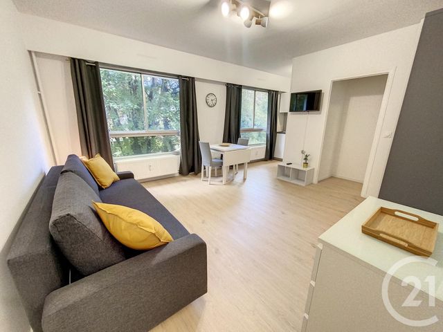 Appartement F1 à louer - 1 pièce - 30.05 m2 - LAMBERSART - 59 - NORD-PAS-DE-CALAIS - Century 21 Vieux-Lille