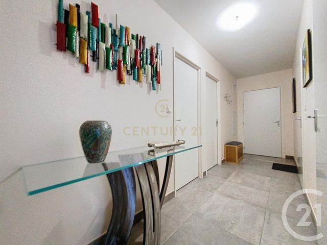 Appartement T4 à vendre - 4 pièces - 79.15 m2 - MOUVAUX - 59 - NORD-PAS-DE-CALAIS - Century 21 Vieux-Lille