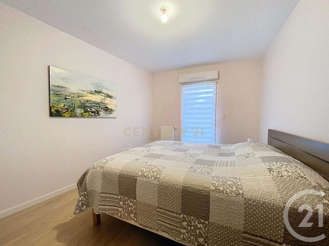 Appartement T4 à vendre - 4 pièces - 79.15 m2 - MOUVAUX - 59 - NORD-PAS-DE-CALAIS - Century 21 Vieux-Lille