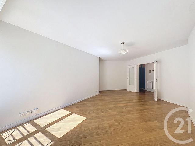 Appartement T4 à vendre - 4 pièces - 86.41 m2 - LILLE - 59 - NORD-PAS-DE-CALAIS - Century 21 Vieux-Lille