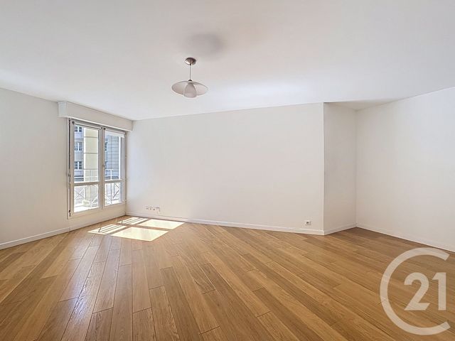 Appartement T4 à vendre - 4 pièces - 86.41 m2 - LILLE - 59 - NORD-PAS-DE-CALAIS - Century 21 Vieux-Lille