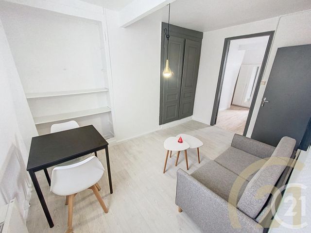 Appartement T2 à vendre - 2 pièces - 34.97 m2 - LILLE - 59 - NORD-PAS-DE-CALAIS - Century 21 Vieux-Lille
