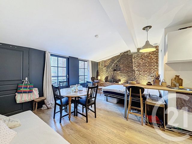 Appartement T2 à vendre - 3 pièces - 37.5 m2 - LILLE - 59 - NORD-PAS-DE-CALAIS - Century 21 Vieux-Lille
