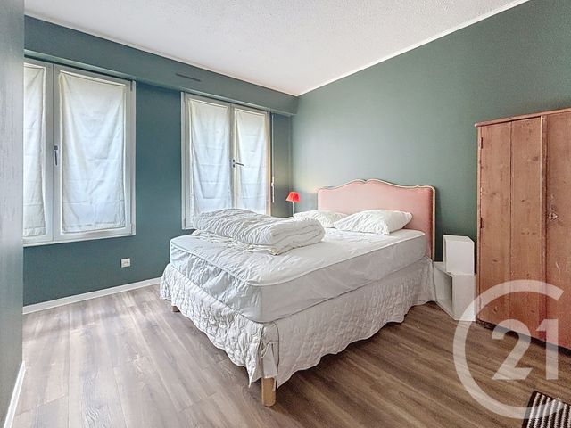 Afficher la photo en grand Appartement T2 à louer - 2 pièces - 38.9 m2 - LILLE - 59 - NORD-PAS-DE-CALAIS - Century 21 Vieux-Lille