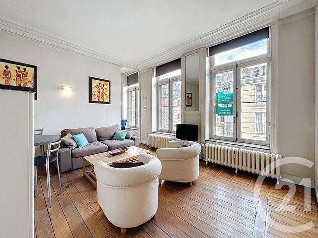 Appartement T2 à louer - 2 pièces - 40.4 m2 - LILLE - 59 - NORD-PAS-DE-CALAIS - Century 21 Vieux-Lille