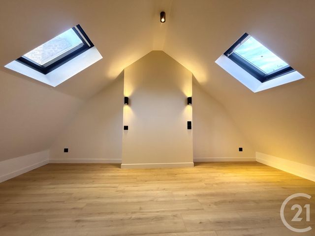 Appartement T3 à vendre - 3 pièces - 44.0 m2 - LILLE - 59 - NORD-PAS-DE-CALAIS - Century 21 Vieux-Lille