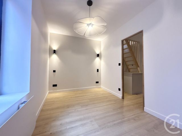 Appartement T3 à vendre - 3 pièces - 44.0 m2 - LILLE - 59 - NORD-PAS-DE-CALAIS - Century 21 Vieux-Lille