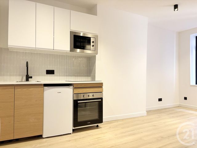 Appartement T3 à vendre - 3 pièces - 44.0 m2 - LILLE - 59 - NORD-PAS-DE-CALAIS - Century 21 Vieux-Lille