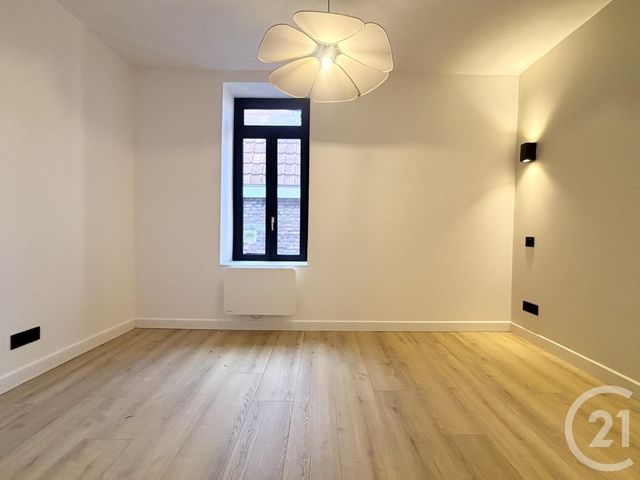Appartement T3 à vendre - 3 pièces - 44.0 m2 - LILLE - 59 - NORD-PAS-DE-CALAIS - Century 21 Vieux-Lille